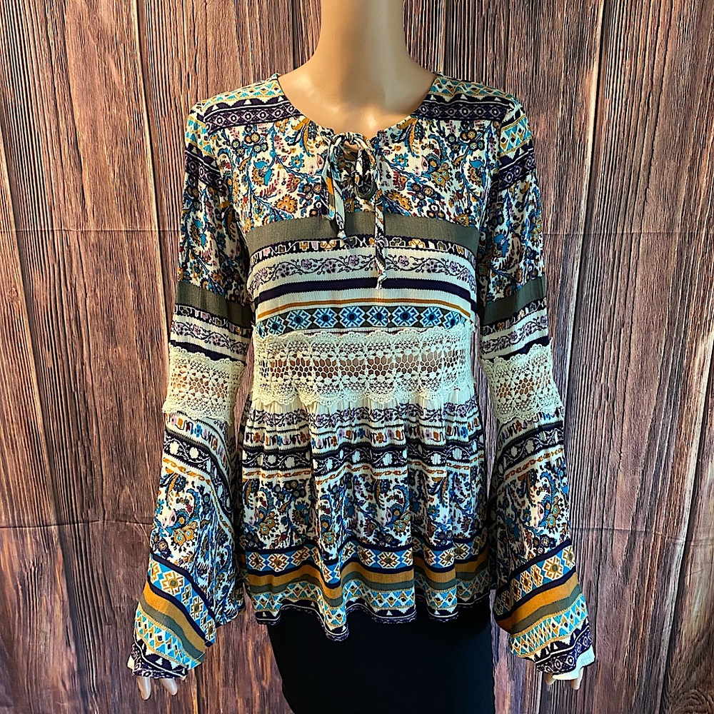 Mossimo Supply Co. sz small white blue orange embroidered lace paisley blouse